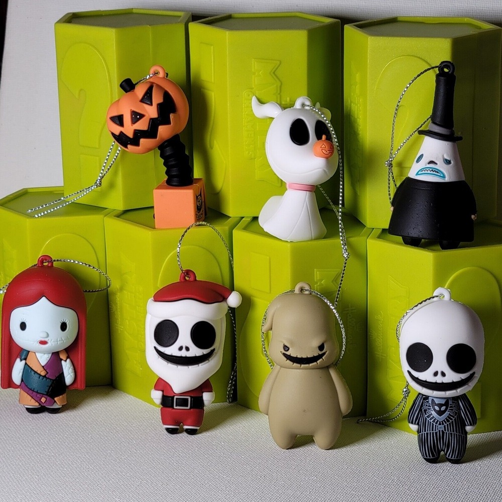 HALLMARK MYSTERY ORNAMENTS NIGHTMARE BEFORE‎ CHRISTMAS COMPLETE SET WITH PUMPKIN